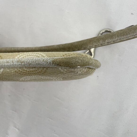 Coach signature leather Wristlet Very Used wallet cream logo - Picture 5 of 13